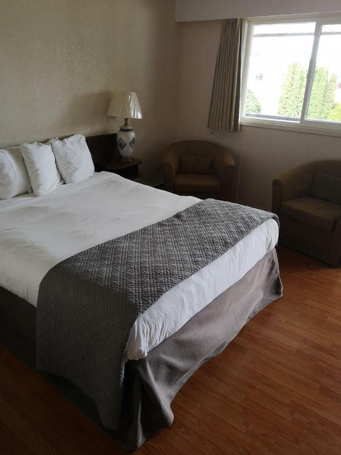 סישלט Cozy Court Motel מראה חיצוני תמונה